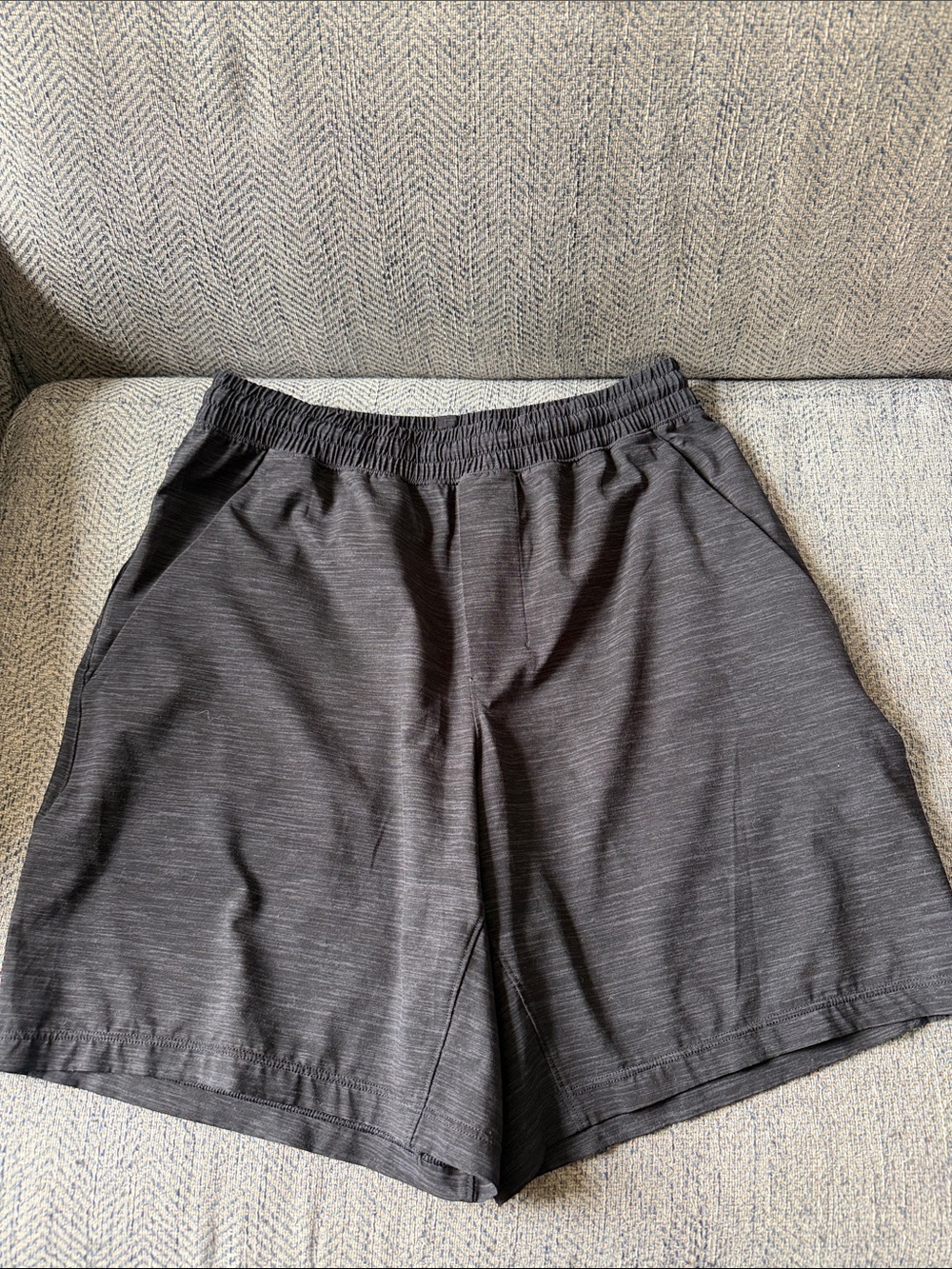Lululemon Athletica Black/Gray Shorts Size: M